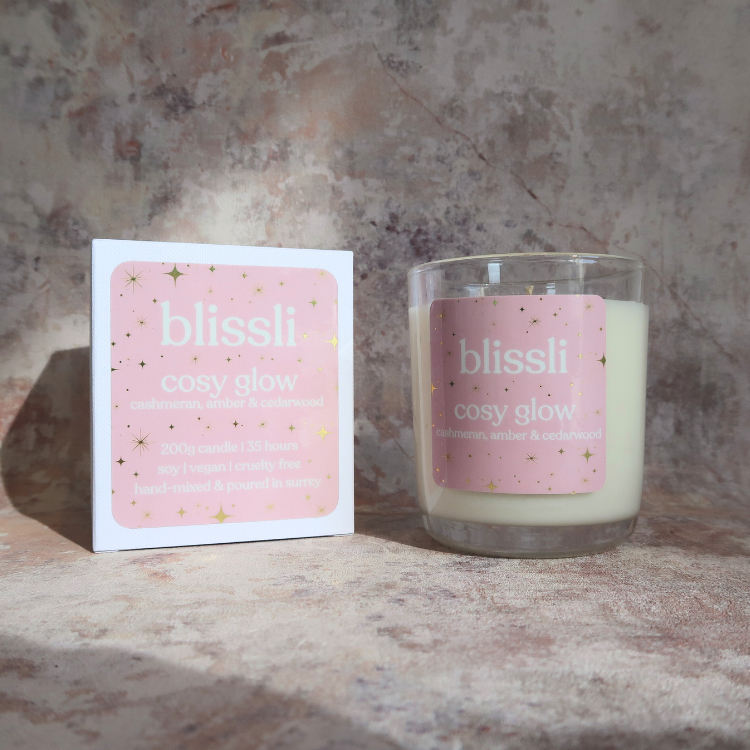 cosy glow – cashmeran, amber & cedarwood soy candle