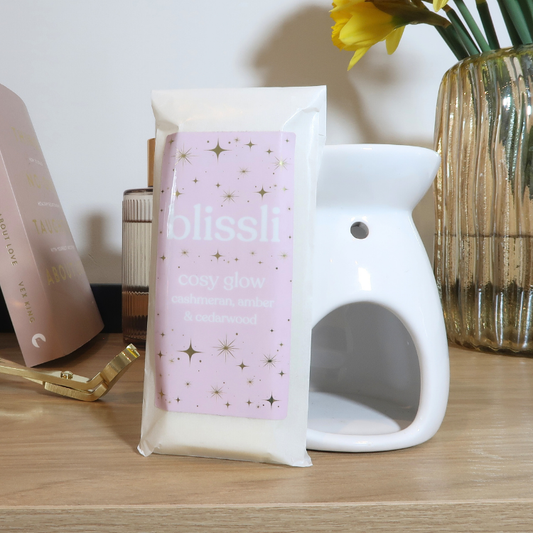 cosy glow 01 – cashmeran, amber & cedarwood 25g wax melt