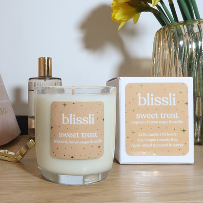sweet treat 220g soy candle by blissli – buttery popcorn, brown sugar and vanilla
